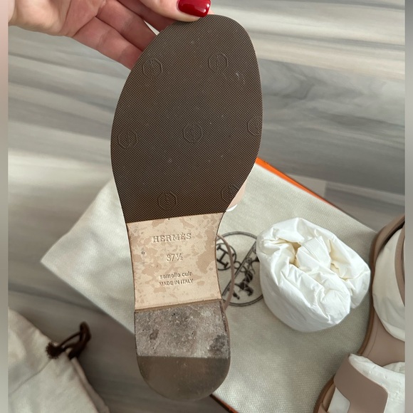 Hermes’ Santorini Sandal - Picture 4 of 5